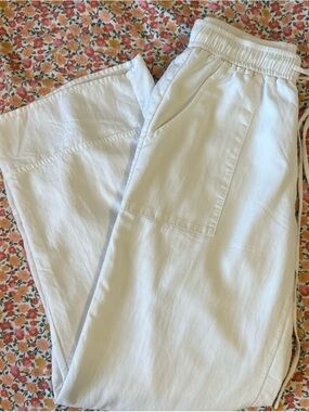 Wide Leg Drawstring Pants in Off-White